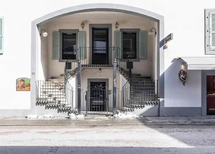 Pavillon N°30 * שאמוני